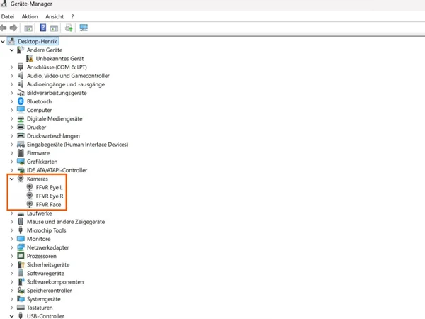 Device Manager showing three camera devices confirming successful installation