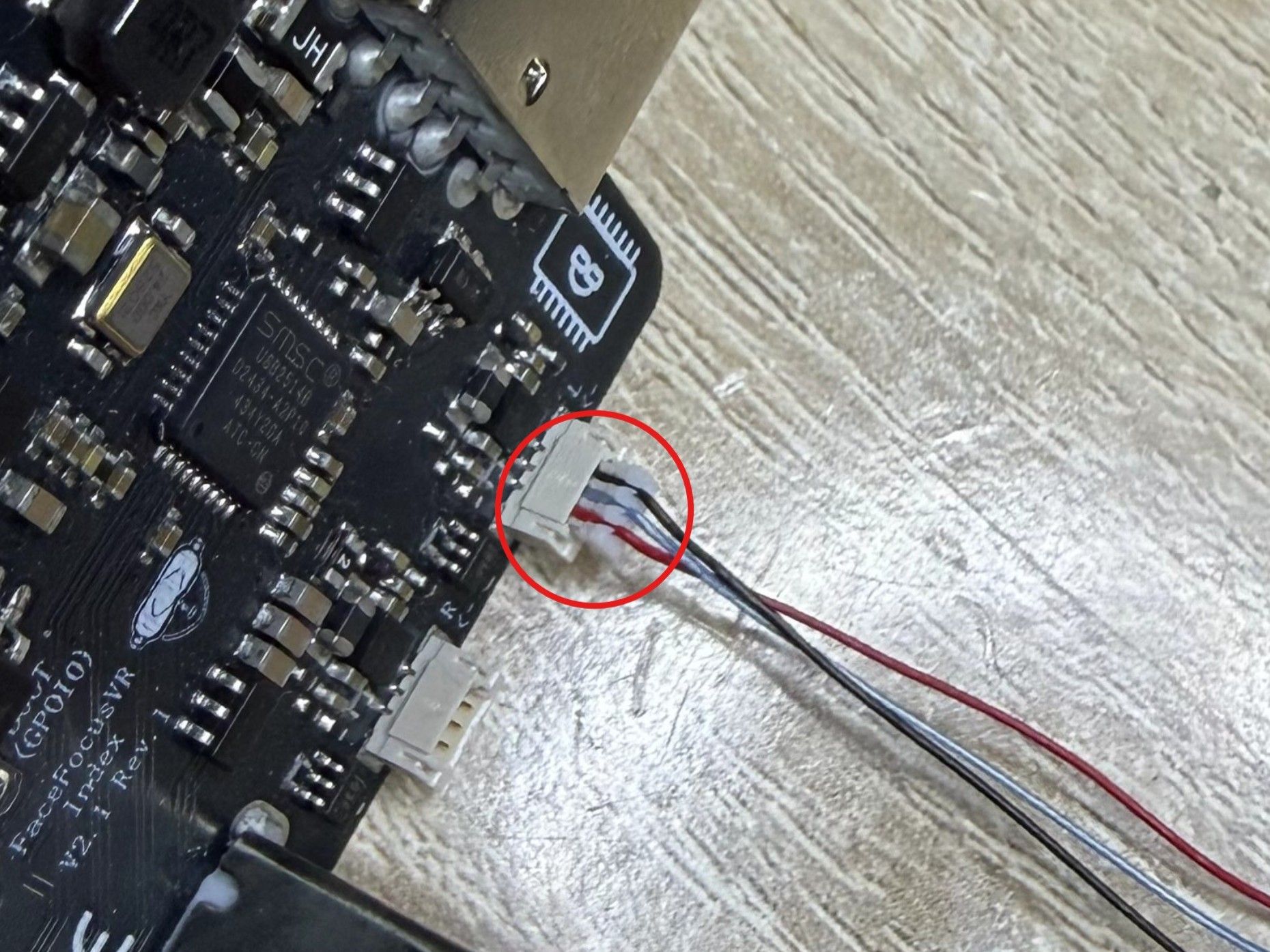 LED connector orientation reference