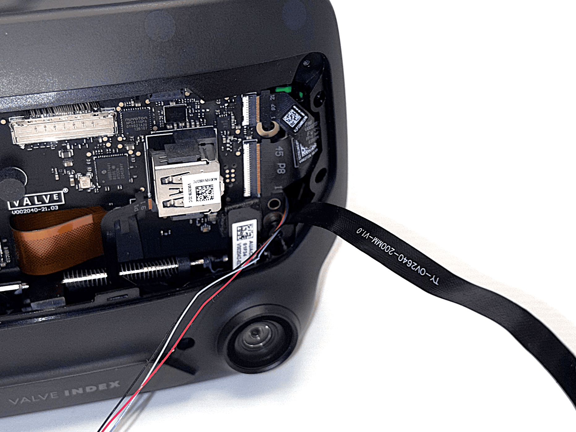 Connecting the LED cable to the ring