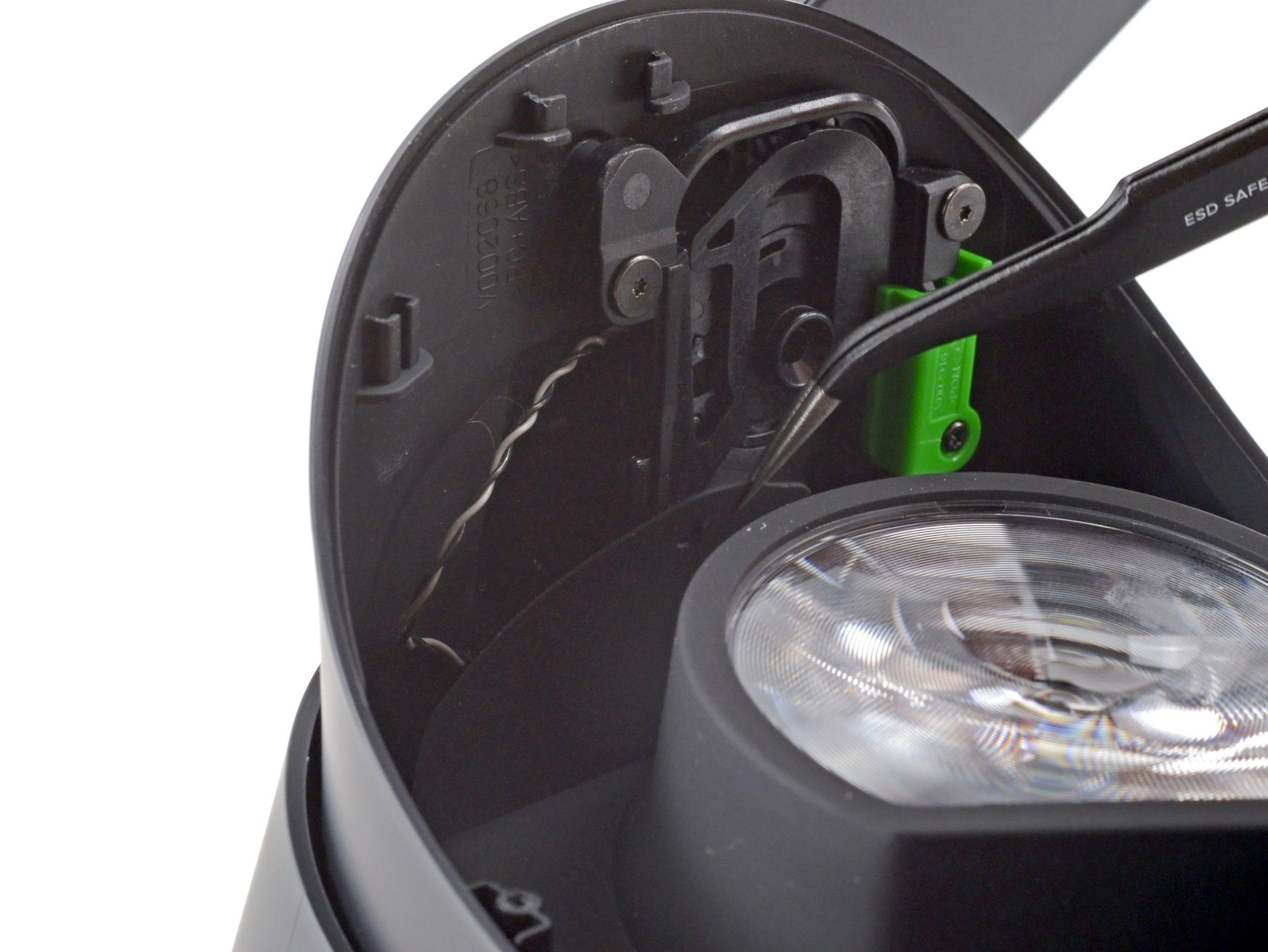 Attaching the right edge of the gasket